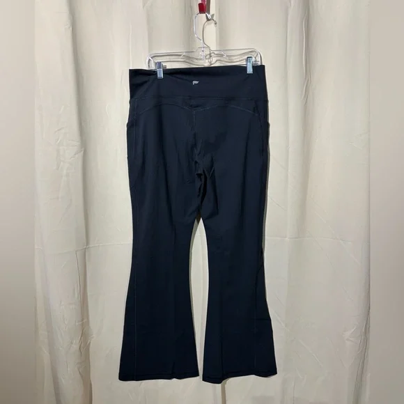 NWT Fabletics High-rise Flare Yoga pants - Picture 8 of 14